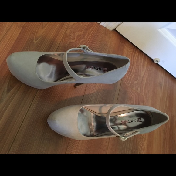 JustFab High Heels - Picture 2 of 4
